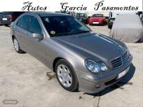 Mercedes Clase C C 200 K ELEGANCE de 2005 con 185.170 Km por 7.999 EUR. en Madrid