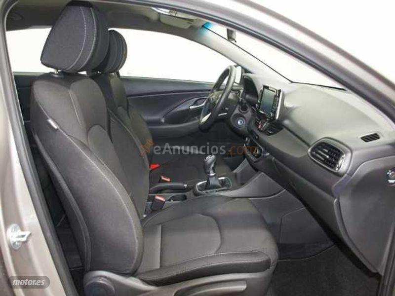 Hyundai i30 1.0 TGDI Tecno 120 de 2018 con 17.900 Km por 16.900 EUR. en Cadiz