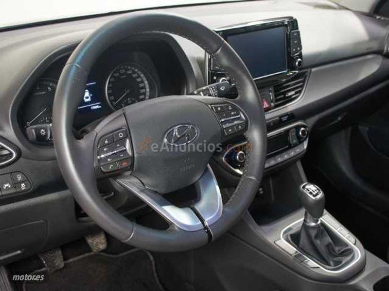 Hyundai i30 1.0 TGDI Tecno 120 de 2018 con 17.900 Km por 16.900 EUR. en Cadiz