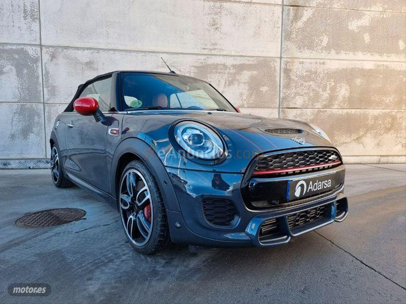 Mini Cooper John Cooper Works Cabrio de 2019 con 31.900 Km por 39.900 EUR. en Salamanca