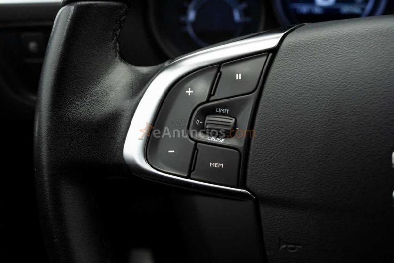 Citron C4 1.2 PURETECH 130CV 