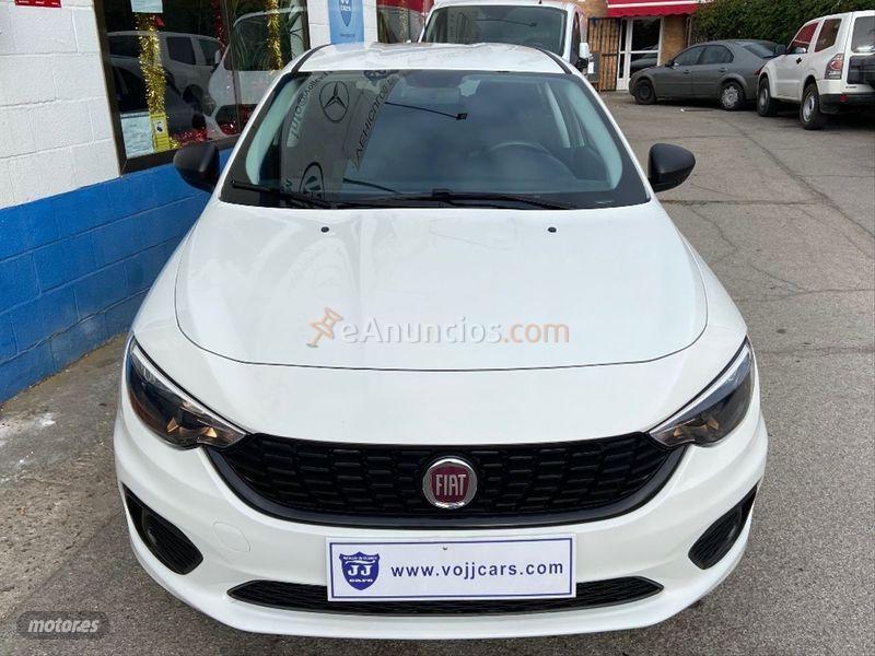 Fiat Tipo SW 1.4 70kW 95CV Mirror de 2019 con 17.000 Km por 12.990 EUR. en Madrid