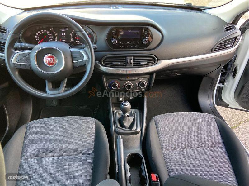 Fiat Tipo SW 1.4 70kW 95CV Mirror de 2019 con 17.000 Km por 12.990 EUR. en Madrid