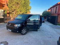 Volkswagen Caravelle Largo 2.0 TDI 140 Trendline Edition BMT de 2013 con 378.000 Km por 20.000 EUR. en Valladolid