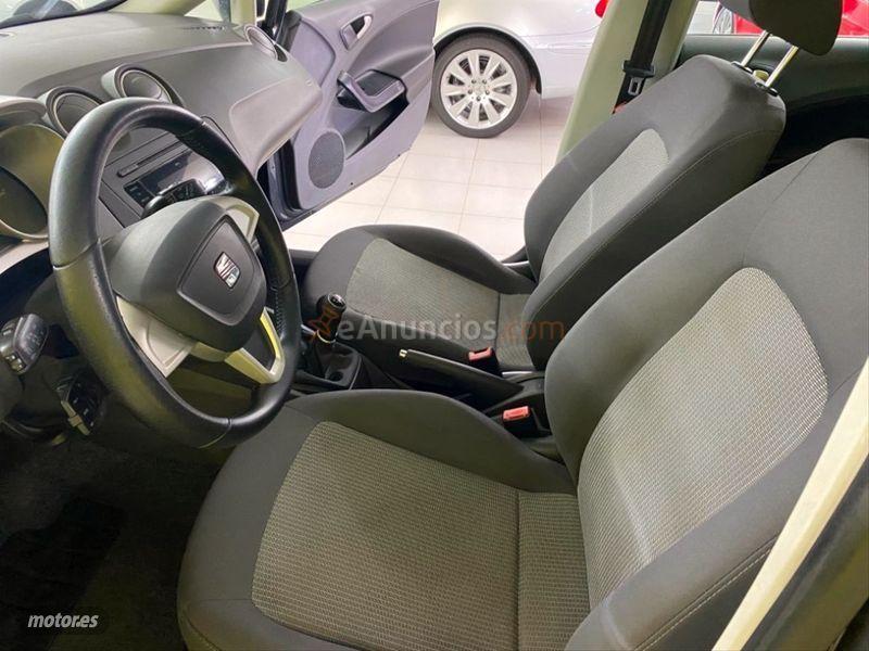 Seat Ibiza ST 1.6 TDI 105cv Style DPF de 2011 con 145.000 Km por 6.990 EUR. en La Coruna