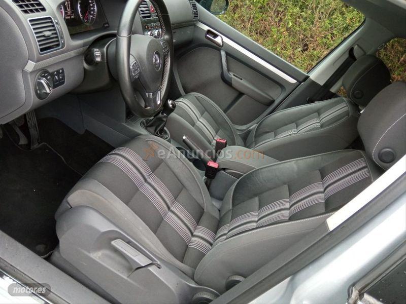 Volkswagen Touran 2.0 TDI 140cv Sport de 2012 con 199.990 Km por 9.700 EUR. en La Coruna