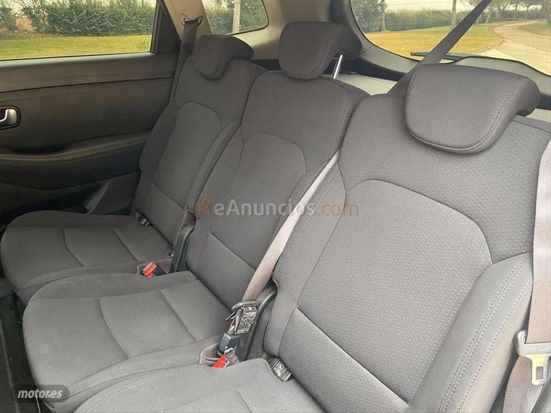 Kia Carens 1.7 CRDi VGT 115cv Concept 5pl de 2014 con 198.000 Km por 8.999 EUR. en Madrid