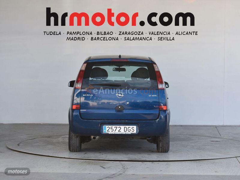 Opel Meriva Essentia 1.7 DTI de 2005 con 175.491 Km por 3.690 EUR. en Sevilla