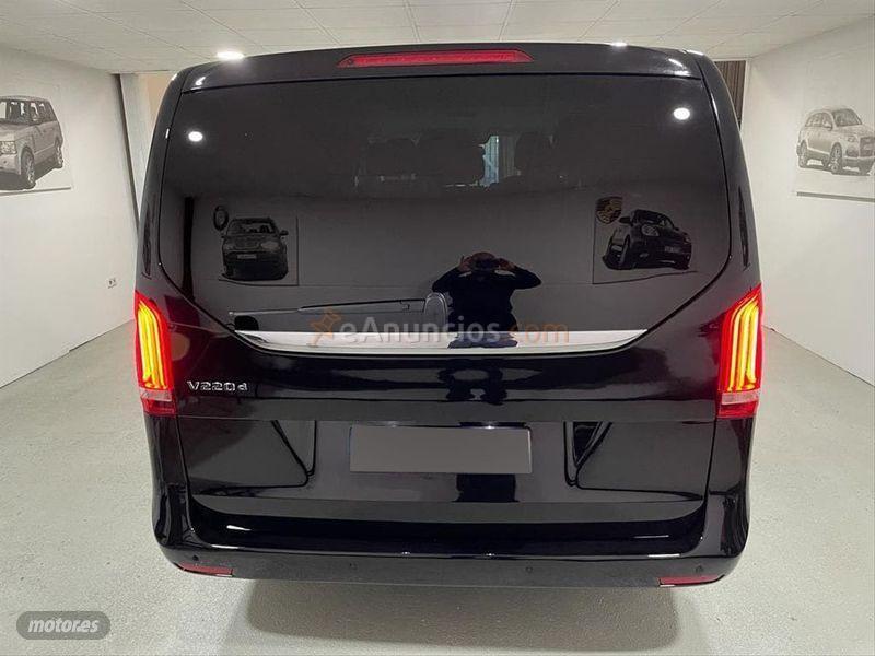 Mercedes Clase V 220 d Avantgarde Largo de 2018 con 56.000 Km por 47.000 EUR. en Sevilla