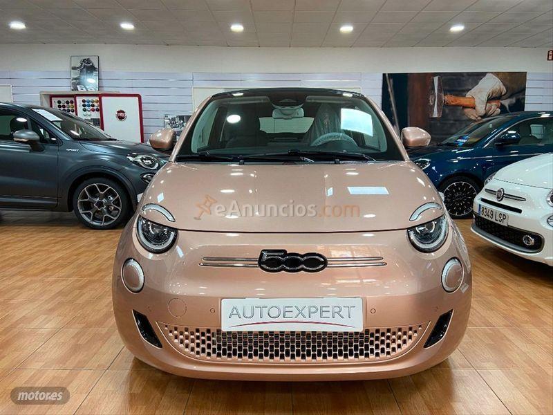 Fiat 500C Icon Cabrio 320km 85kW 118CV de 2021 con 12 Km por 30.300 EUR. en Madrid