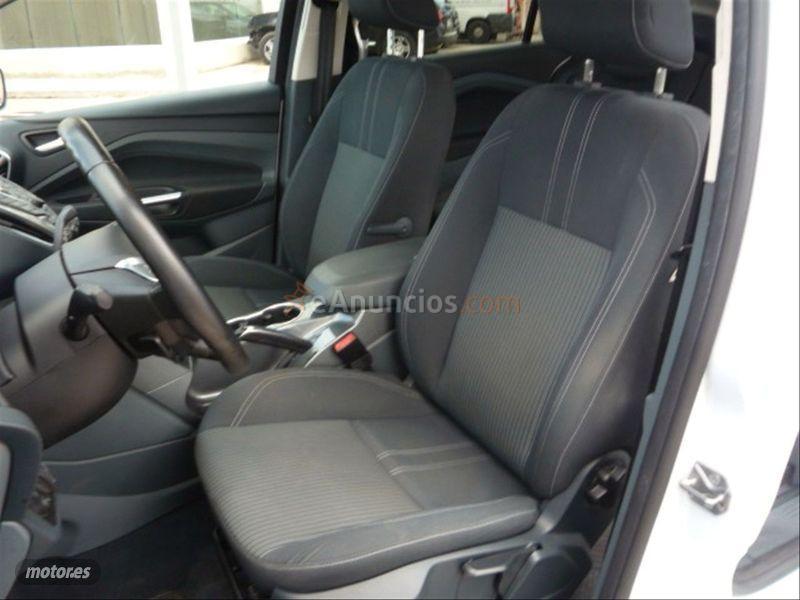 Ford Grand C-Max 1.6 TDCi 115 Titanium de 2014 con 90.000 Km por 11.400 EUR. en Barcelona