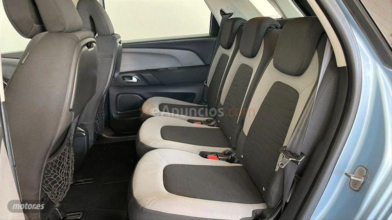 Citroen C4 Picasso 1.6 eHDi 115cv Intensive de 2015 con 114.370 Km por 11.800 EUR. en Sevilla