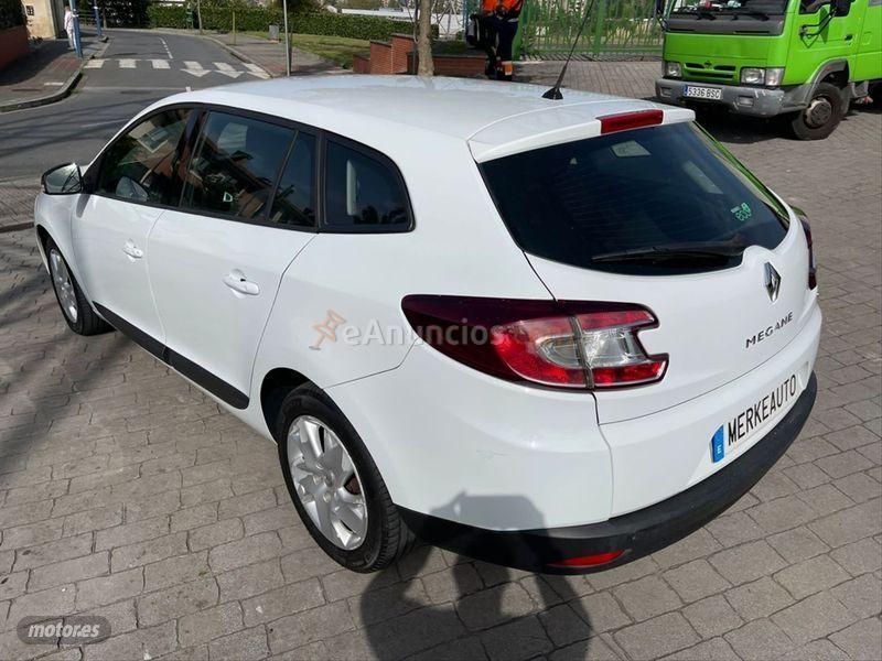 Renault Megane Sport Tourer Business dCi 90 eco2 de 2012 con 170.000 Km por 6.700 EUR. en Guipuzcoa