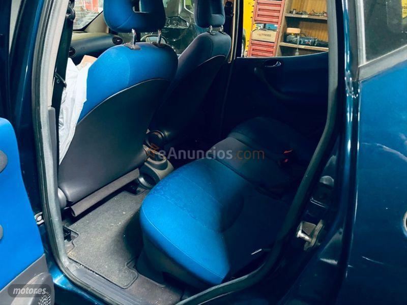 Mercedes Clase A A 140 CLASSIC de 2003 con 88.659 Km por 3.899 EUR. en A Coruna