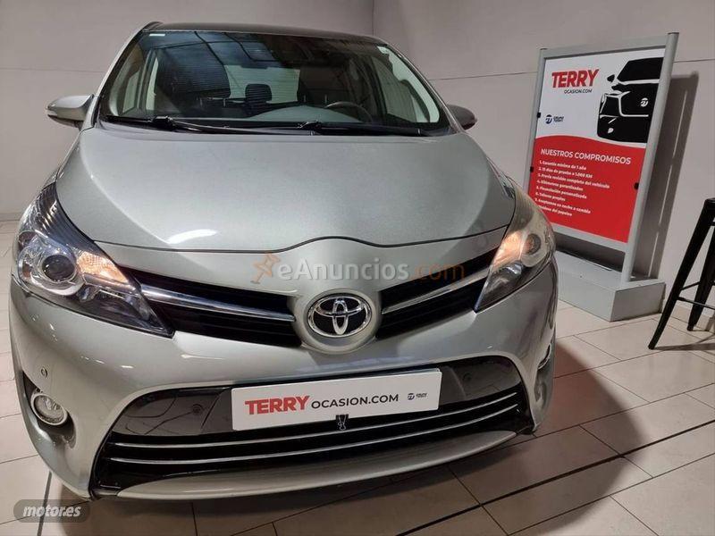 Toyota Verso 120D Comfort 5pl. de 2014 con 76.820 Km por 12.500 EUR. en Sevilla