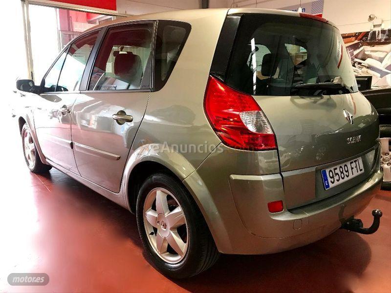 Renault Scenic Dynamique 1.5dCi105 EU4 de 2007 con 207.000 Km por 2.999 EUR. en Granada