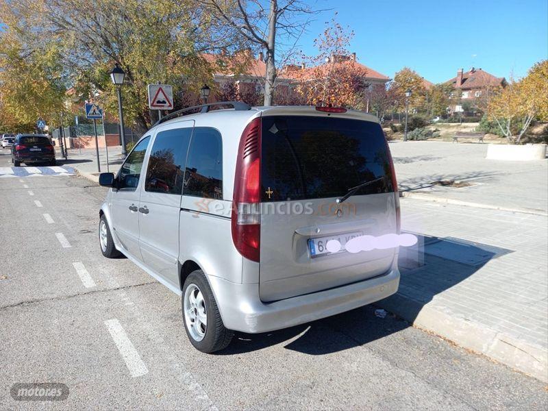 Mercedes Viano 2.0 CDI Ambiente Compacta de 2004 con 237.890 Km por 3.950 EUR. en Palencia