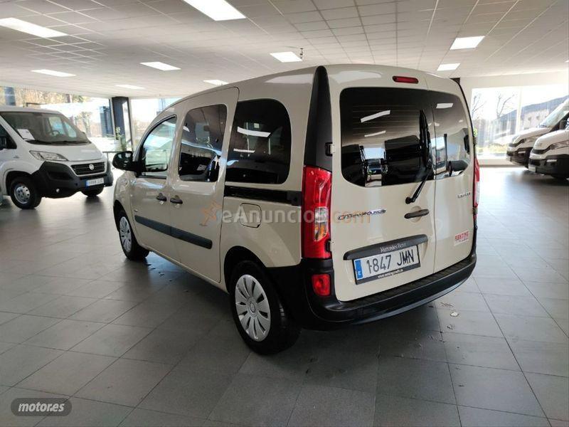 Mercedes Citan 109 CDI Tourer Select Largo de 2016 con 180.000 Km por 8.900 EUR. en Lugo