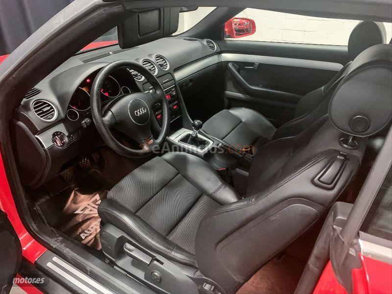 Audi A4 1.8T Cabrio de 2005 con 82.500 Km por 13.900 EUR. en Madrid
