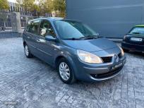 Renault Grand Scenic Dynamique 5 plazas 1.9dCi Auto de 2007 con 126.000 Km por 4.390 EUR. en Barcelona
