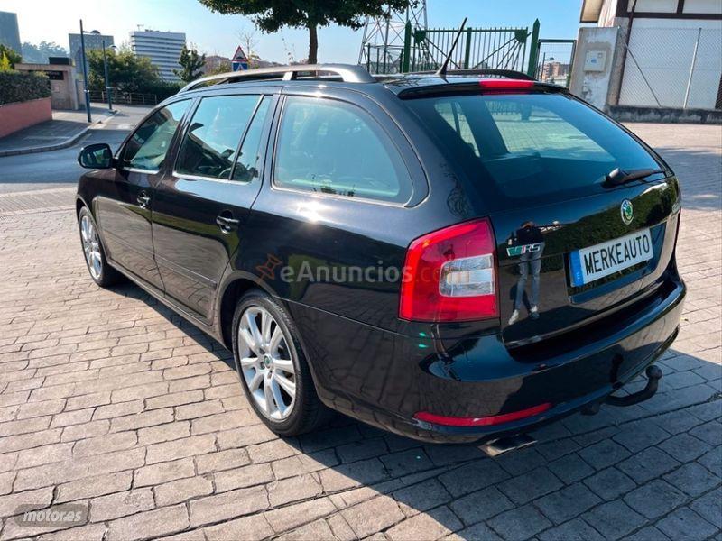 Skoda Octavia Combi 2.0 TDI DPF RS de 2011 con 157.000 Km por 10.500 EUR. en Guipuzcoa