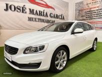 Volvo V 60 2.0 D3 Momentum Auto de 2017 con 190.000 Km por 16.990 EUR. en Sevilla