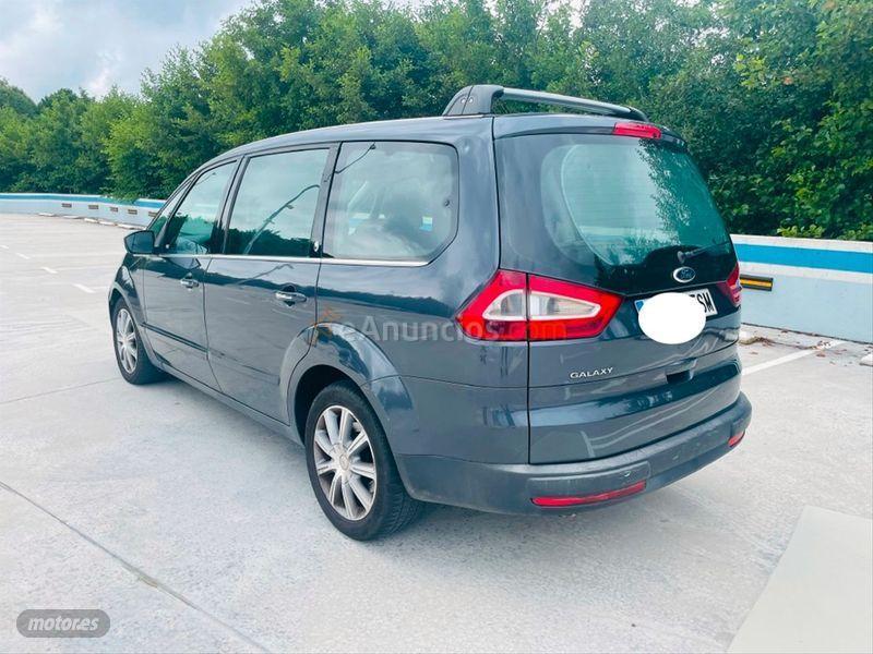 Ford Galaxy 2.0 TDCi Ghia de 2007 con 200.000 Km por 5.000 EUR. en Guipuzcoa