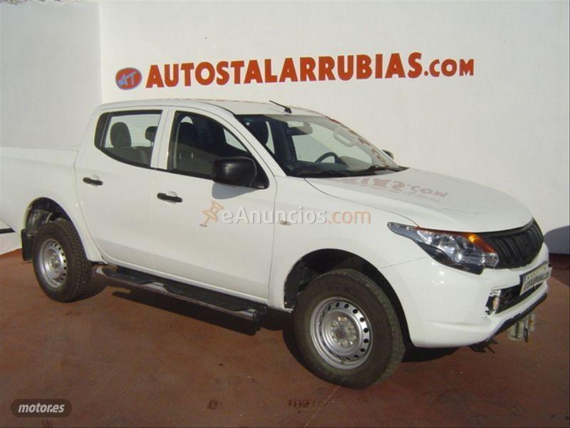 Mitsubishi L 200 CC 250 DID MPro de 2016 con 170.000 Km por 17.500 EUR. en Badajoz
