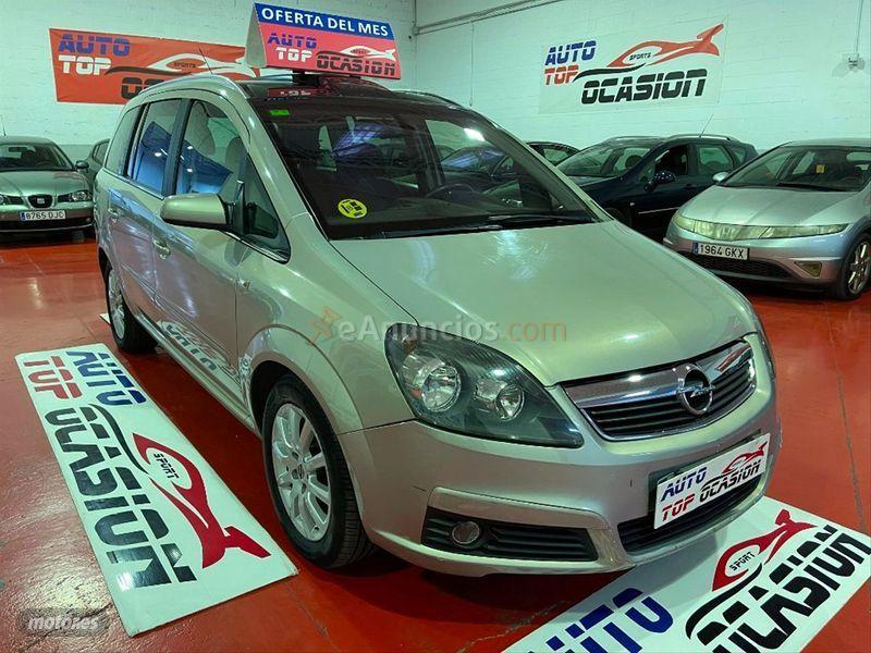 Opel Zafira Cosmo 1.9 CDTi 16v de 2007 con 165.000 Km por 5.999 EUR. en Cordoba