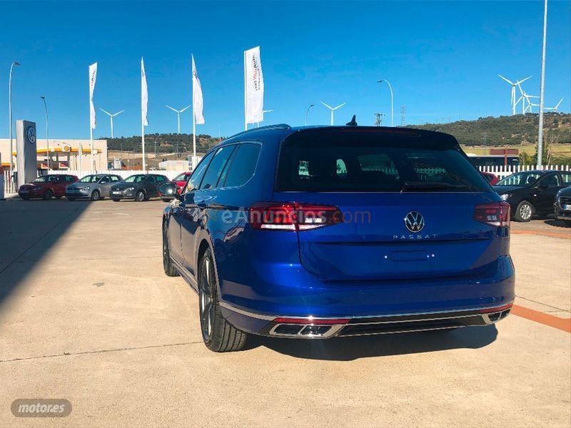 Volkswagen Passat Variant RLine 2.0 TSI 140kW 190CV DSG de 2021 con 5 Km por 41.869 EUR. en Palencia