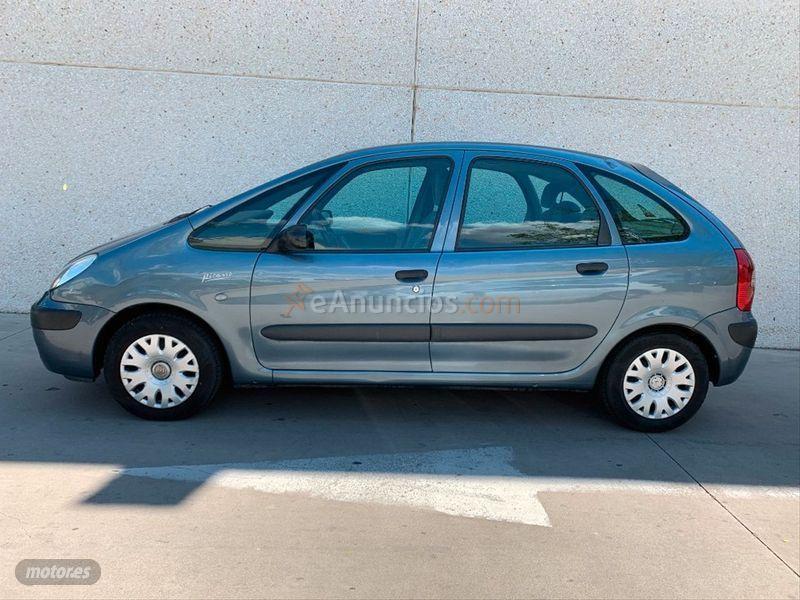 Citroen Xsara Picasso 2.0 HDI SX de 2005 con 180.000 Km por 2.280 EUR. en Madrid