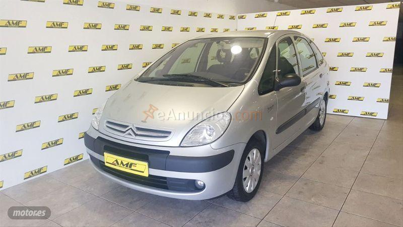 Citroen Xsara Picasso 1.6 16v HDI Exclusive de 2004 con 196.000 Km por 2.700 EUR. en Pontevedra