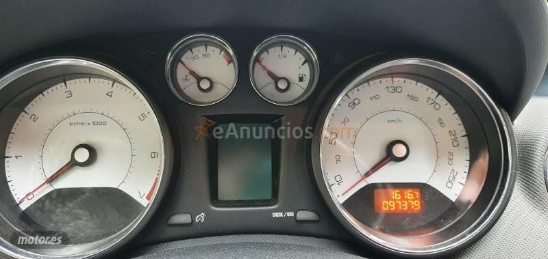 Peugeot 308 CC 1.6VTI Sport de 2011 con 97.000 Km por 11.500 EUR. en Madrid