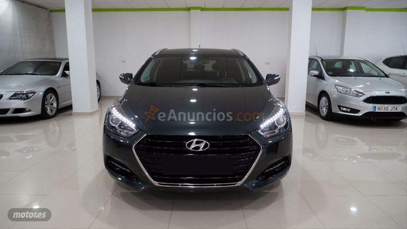 Hyundai i40 CW 1.7 CRDi 115cv BlueDrive Klass de 2016 con 147.284 Km por 10.300 EUR. en Sevilla