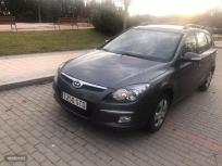 Hyundai i30 CW 1.6 CRDi 90cv Comfort de 2010 con 290.000 Km por 3.499 EUR. en Burgos