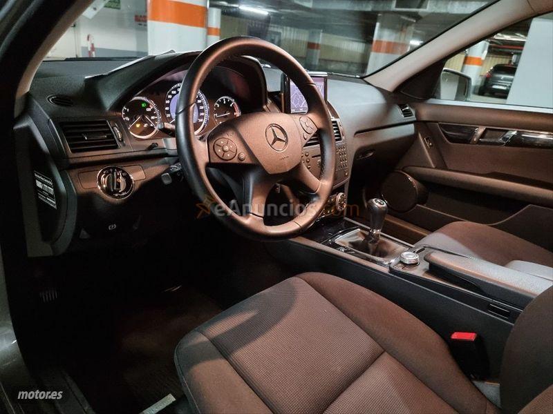 Mercedes Clase C C 200 CDI Blue Effic. Elegance Estate de 2010 con 234.000 Km por 8.999 EUR. en Madrid