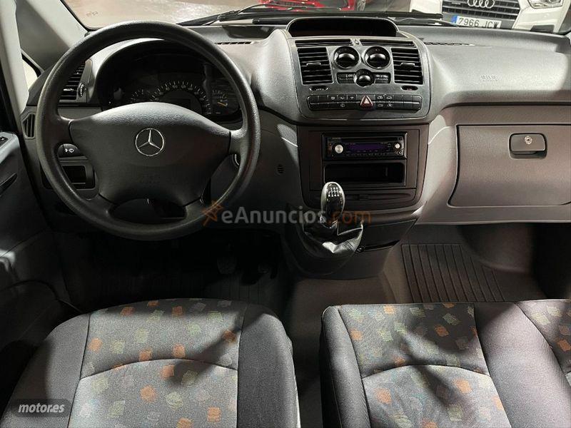 Mercedes Viano 2.2 CDI Ambiente Larga de 2006 con 35.000 Km por 18.000 EUR. en Valencia
