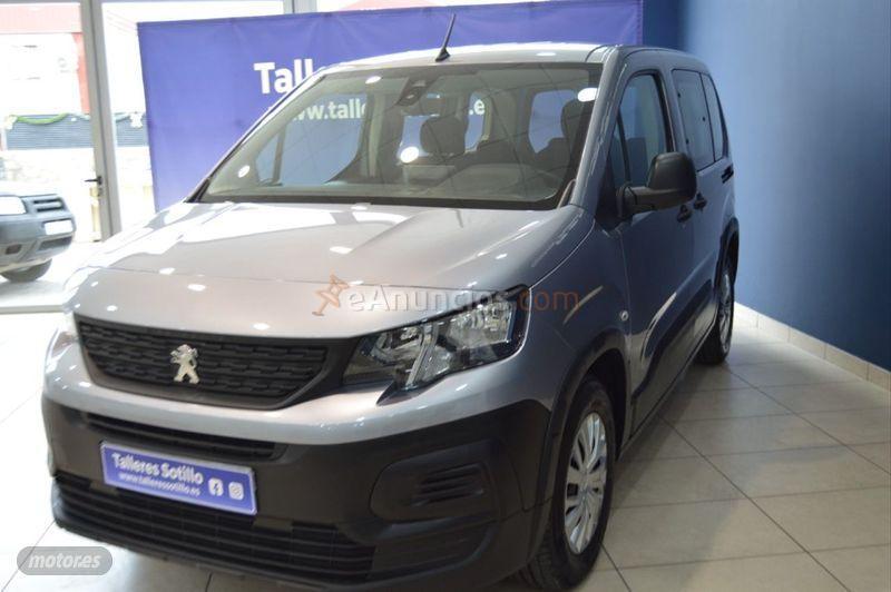 Peugeot Rifter Active Pack Standard BlueHDi 73kW de 2021 con 8.478 Km por 21.990 EUR. en Avila