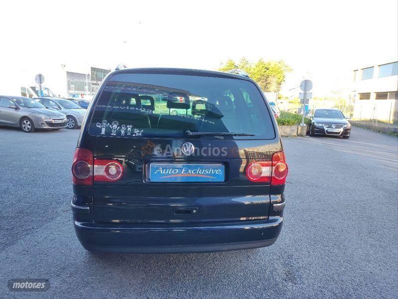 Volkswagen Sharan 2.0TDi Comfortline de 2006 con 210.000 Km por 5.990 EUR. en Vizcaya