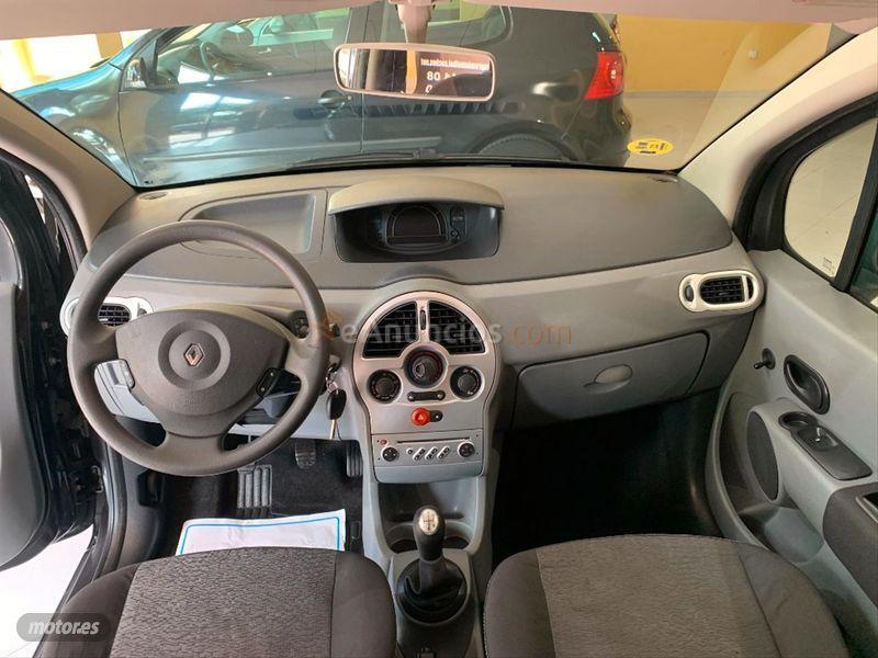 Renault Grand Modus Evolution dCi 90 eco2 de 2012 con 120.000 Km por 5.450 EUR. en Valencia