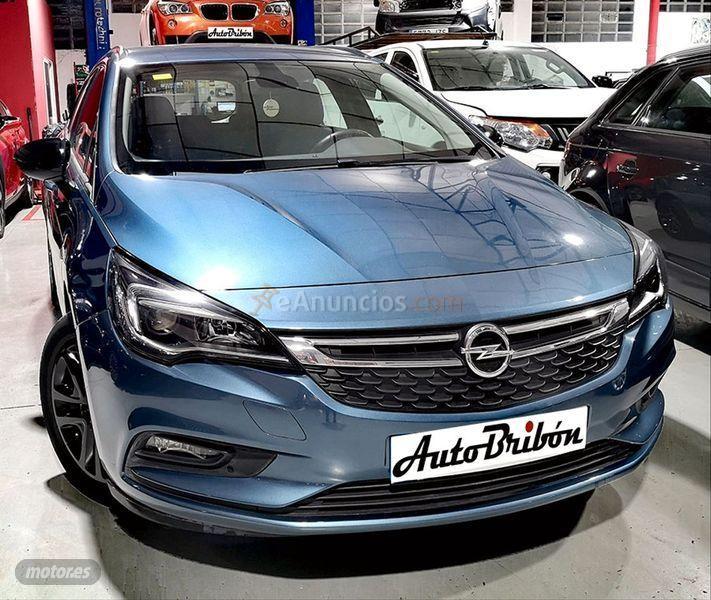 Opel Astra 1.6 CDTi 81kW 110CV Selective ST de 2017 con 110.000 Km por 12.990 EUR. en Barcelona
