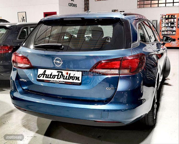 Opel Astra 1.6 CDTi 81kW 110CV Selective ST de 2017 con 110.000 Km por 12.990 EUR. en Barcelona