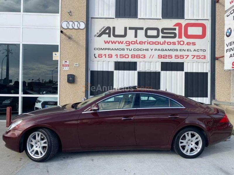 Mercedes Clase CLS nacional con libro de mantenimiento al dia 