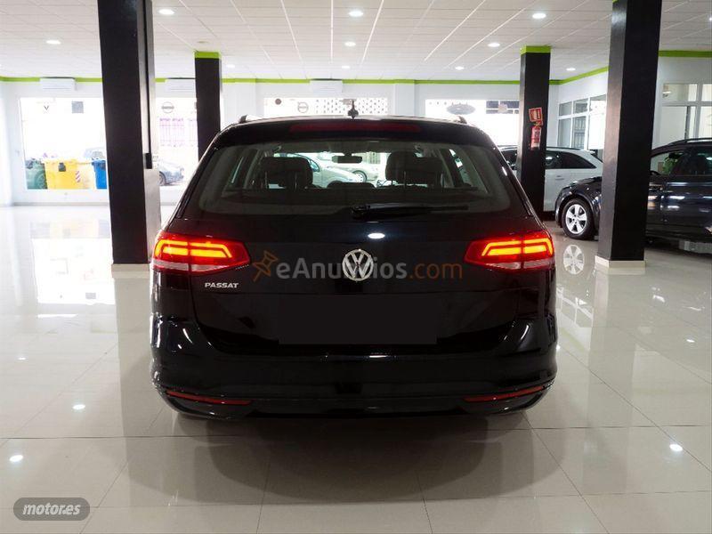 Volkswagen Passat Edition 2.0 TDI 110kW 150CV Variant de 2018 con 129.982 Km por 18.000 EUR. en Sevilla