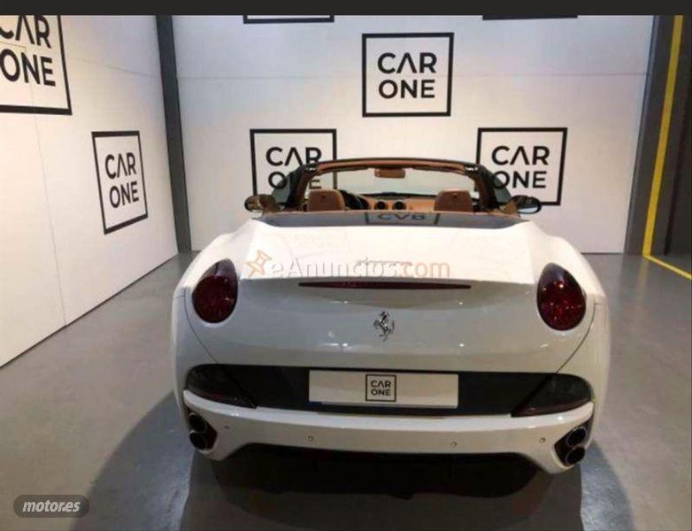 Ferrari California 22 plazas de 2014 con 14.000 Km por 104.999 EUR. en Madrid