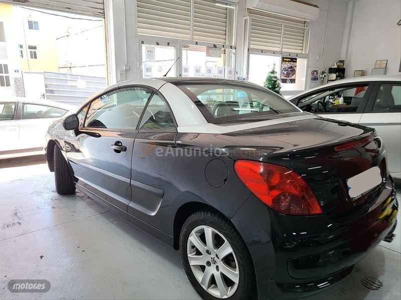 Peugeot 207 CC 1.6 VTi 16v 120 de 2011 con 87.000 Km por 6.980 EUR. en Tenerife