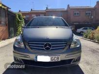 Mercedes Clase B B 200 de 2008 con 190.000 Km por 1.550 EUR. en Barcelona