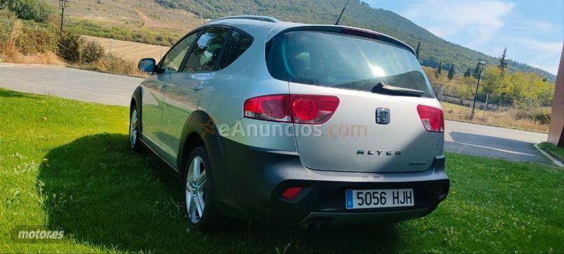 Seat Altea Freetrack 1.6 TDI 105cv 2WD de 2012 con 238.000 Km por 6.400 EUR. en Navarra