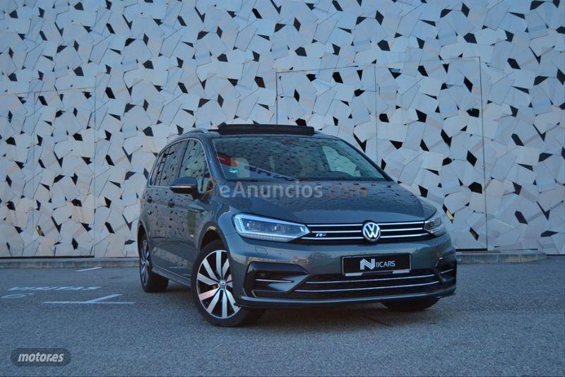 Volkswagen Touran Sport 2.0 TDI SCR 150CV BMT DSG de 2016 con 85.500 Km por 25.600 EUR. en Pontevedra