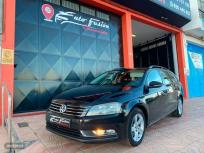 Volkswagen Passat Variant 1.6 TDI 105 Advance BMotion Tech de 2013 con 230.000 Km por 10.550 EUR. en Las Palmas